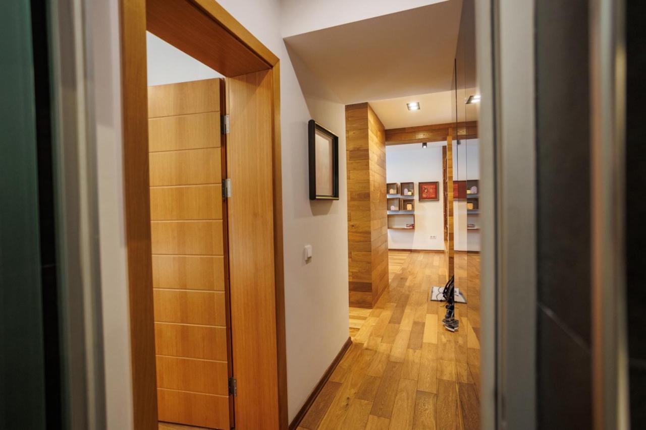 Apartment In The Center